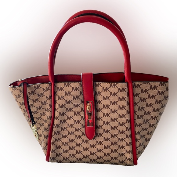 MICHAEL KORS 3 piece bag - Picture 3 of 17